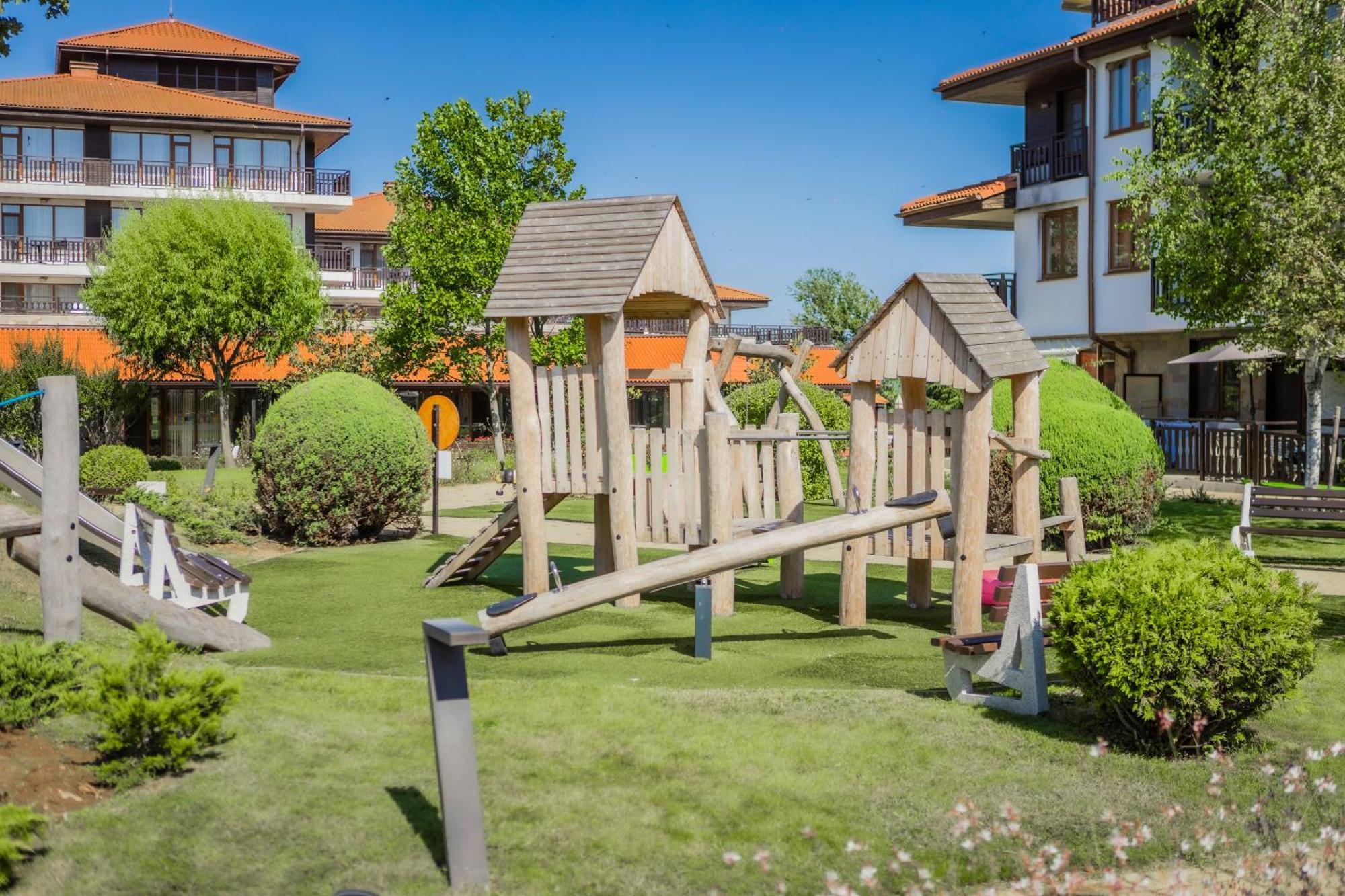 Saint Thomas Holiday Village Sozopol Exterior photo